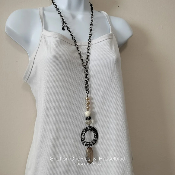 Opera Style Boho Pendant Gemstone Bead Adjustable Necklace - Picture 5 of 8